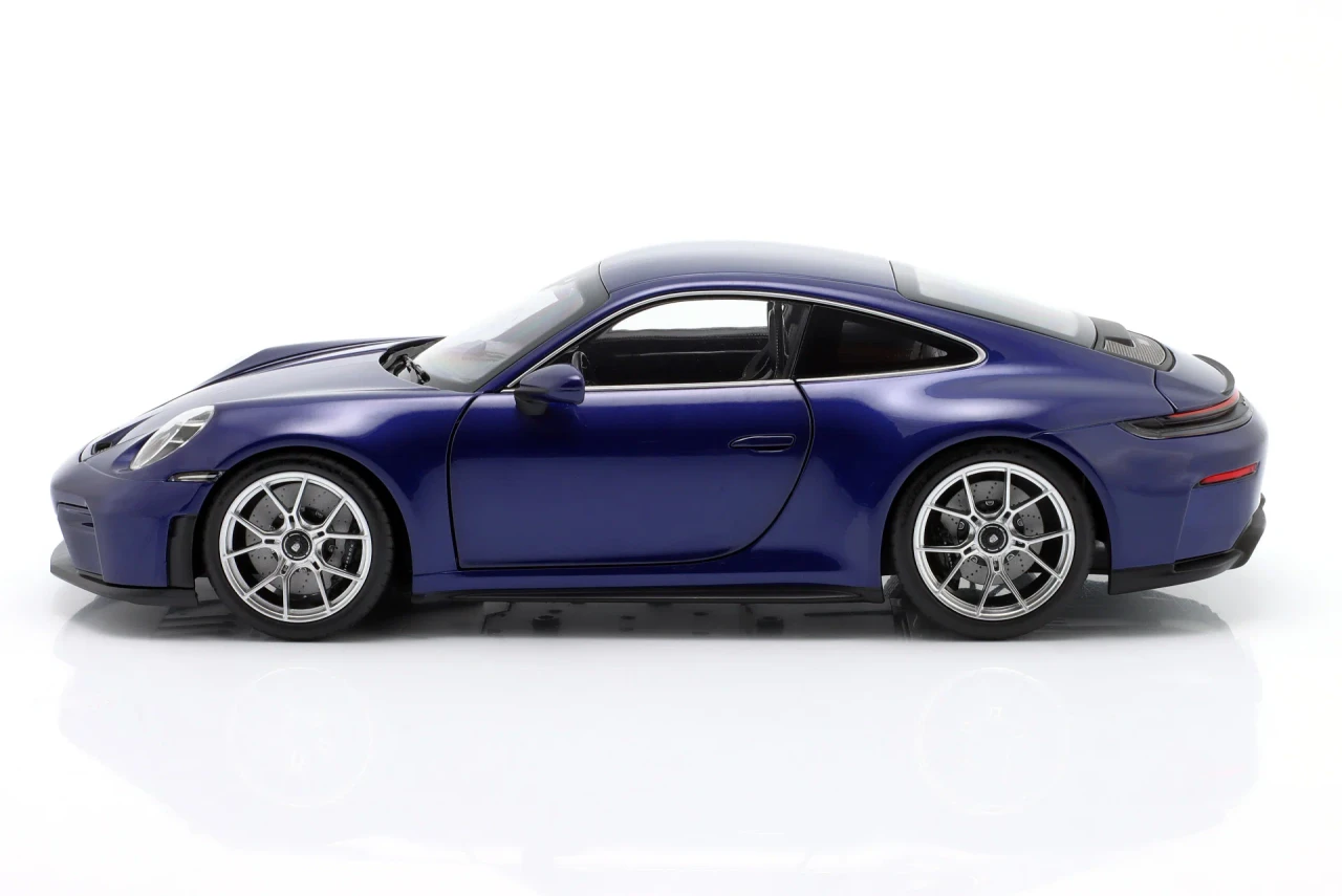 1/18 Dealer Edition 2025 Porsche 911 GT3 Touring (992.2) (Gentian Blue) Diecast Car Model
