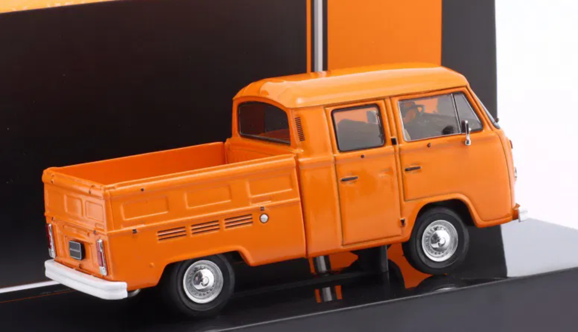 1/43 Ixo 1972 Volkswagen VW T2b Double Cab Pick-Up (Orange) Diecast Car Model