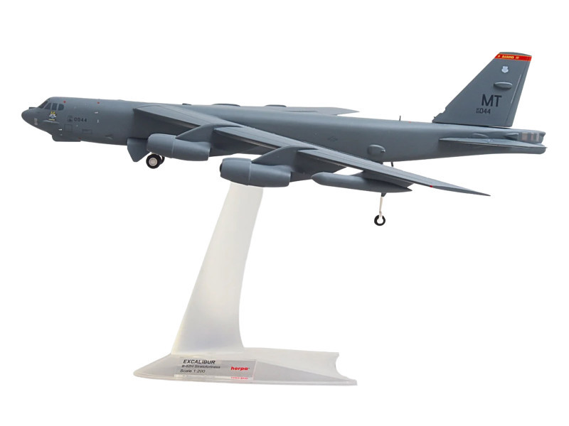 Boeing B-52H Stratofortress Bomber Aircraft 