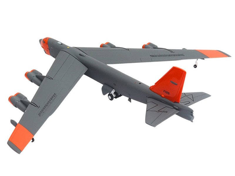 404  Boeing B-52 Stratofortress Bomber Aircraft 