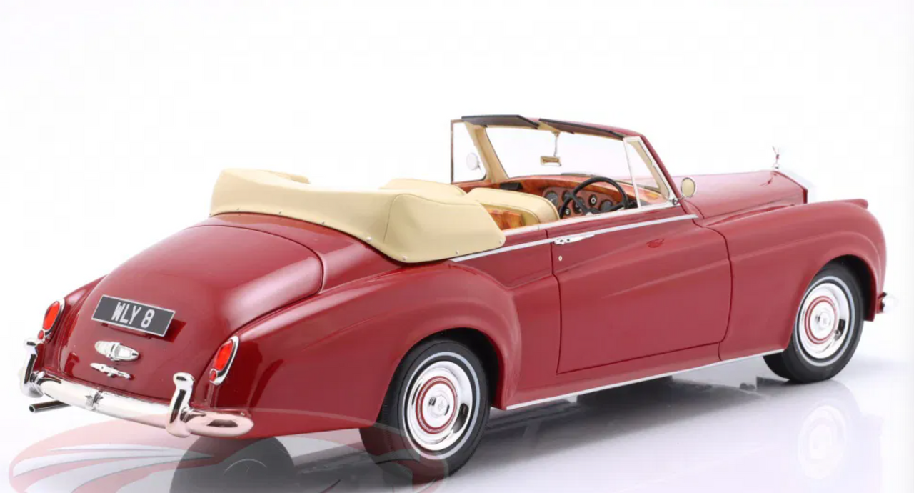 1/18 Cult Scale Models 1960-1962 Rolls Royce Silver Cloud II (Red Metallic) Car Model