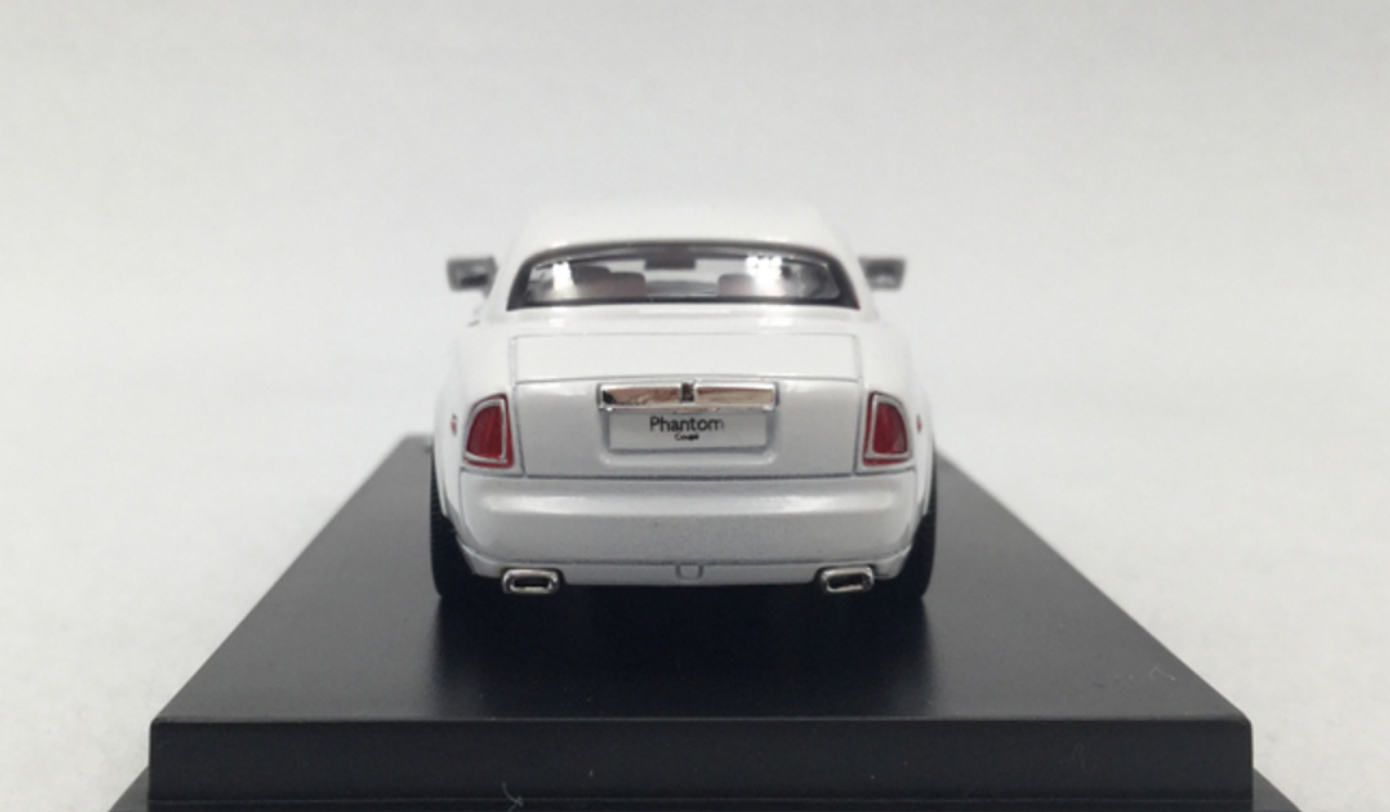 1/64 Rolls-Royce Phantom Coupe (White) Diecast Car Model