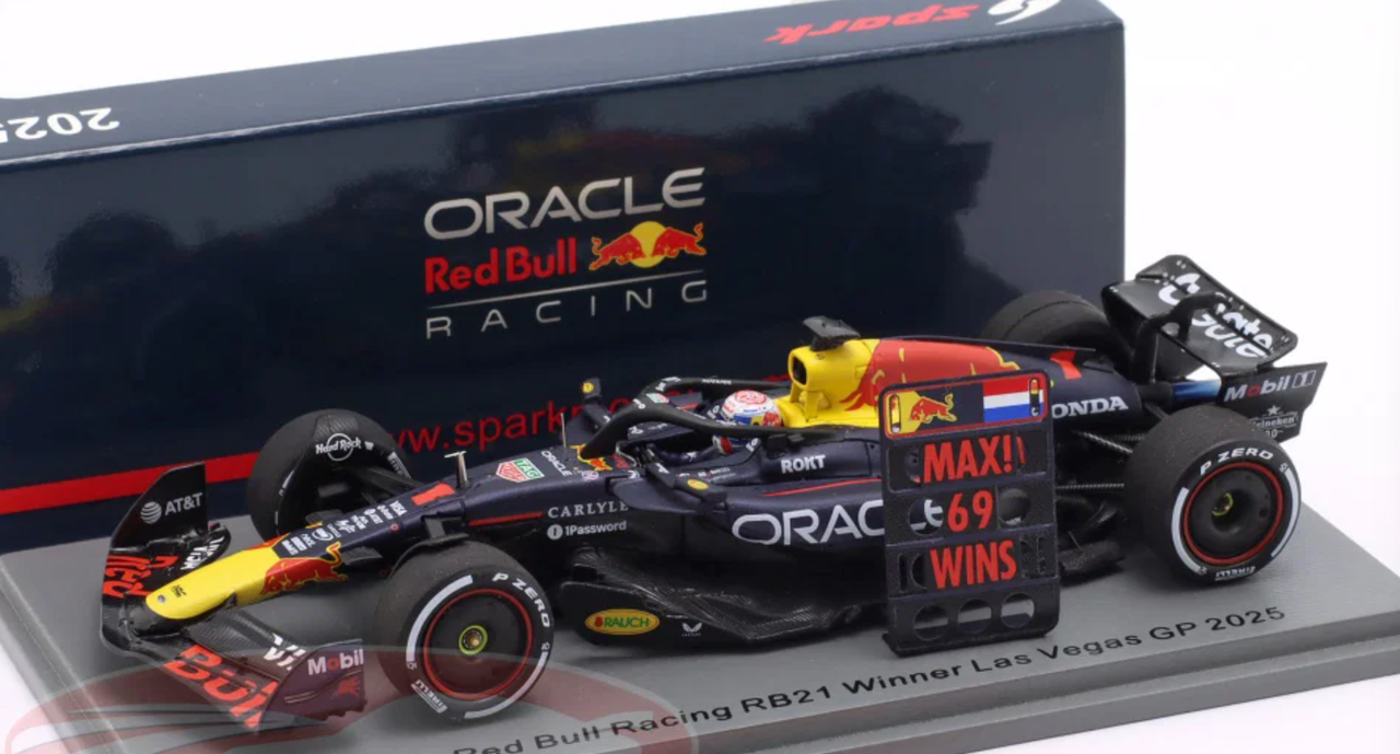1/43 Spark 2025 Formula 1 Oracle Red Bull Racing RB21 #1 Winner Las Vegas GP Max Verstappen Car Model with Pit Board