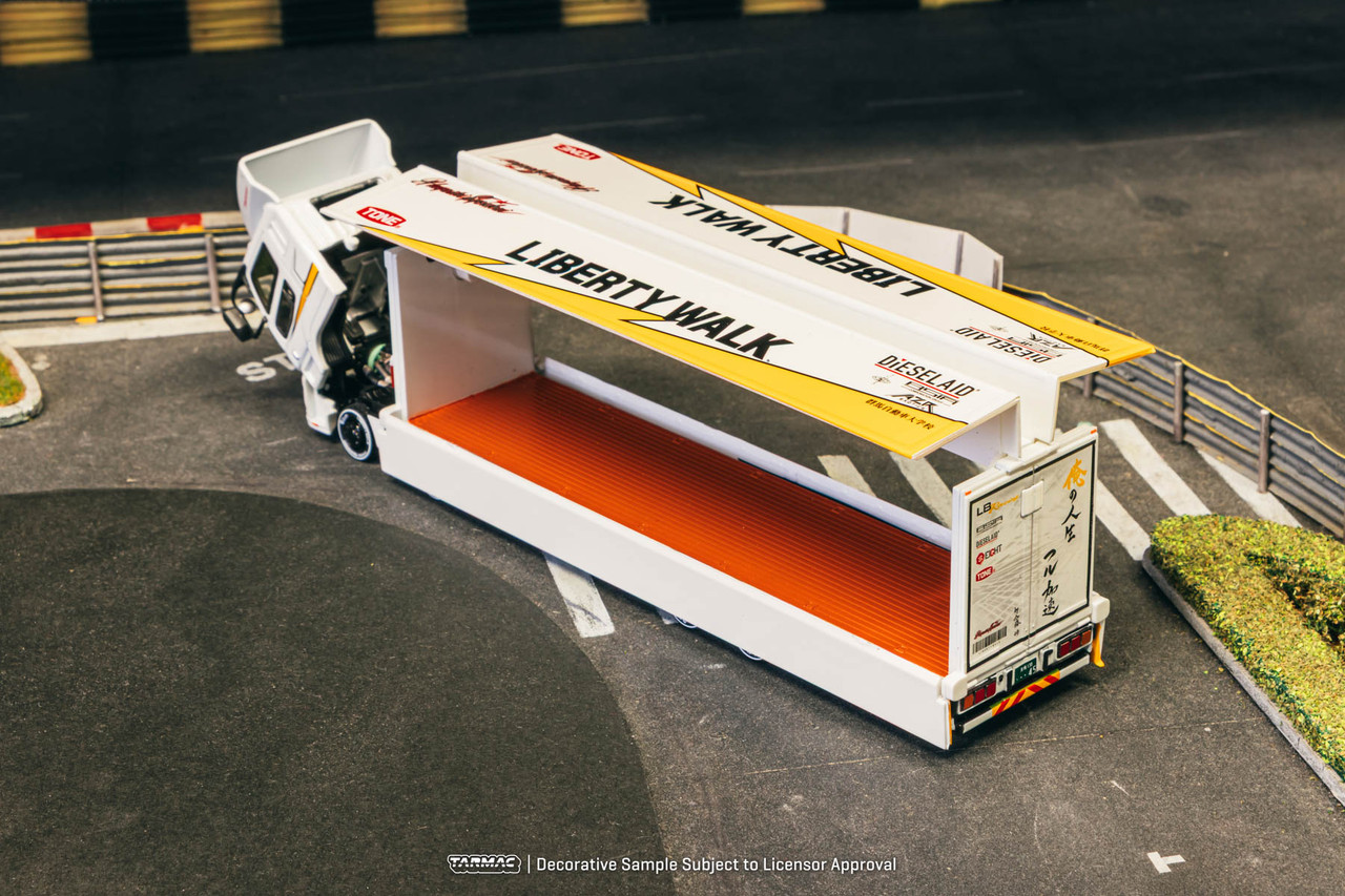 1/64 Tarmac Works Mitsubishi Fuso Super Great LB-Trucks (White
