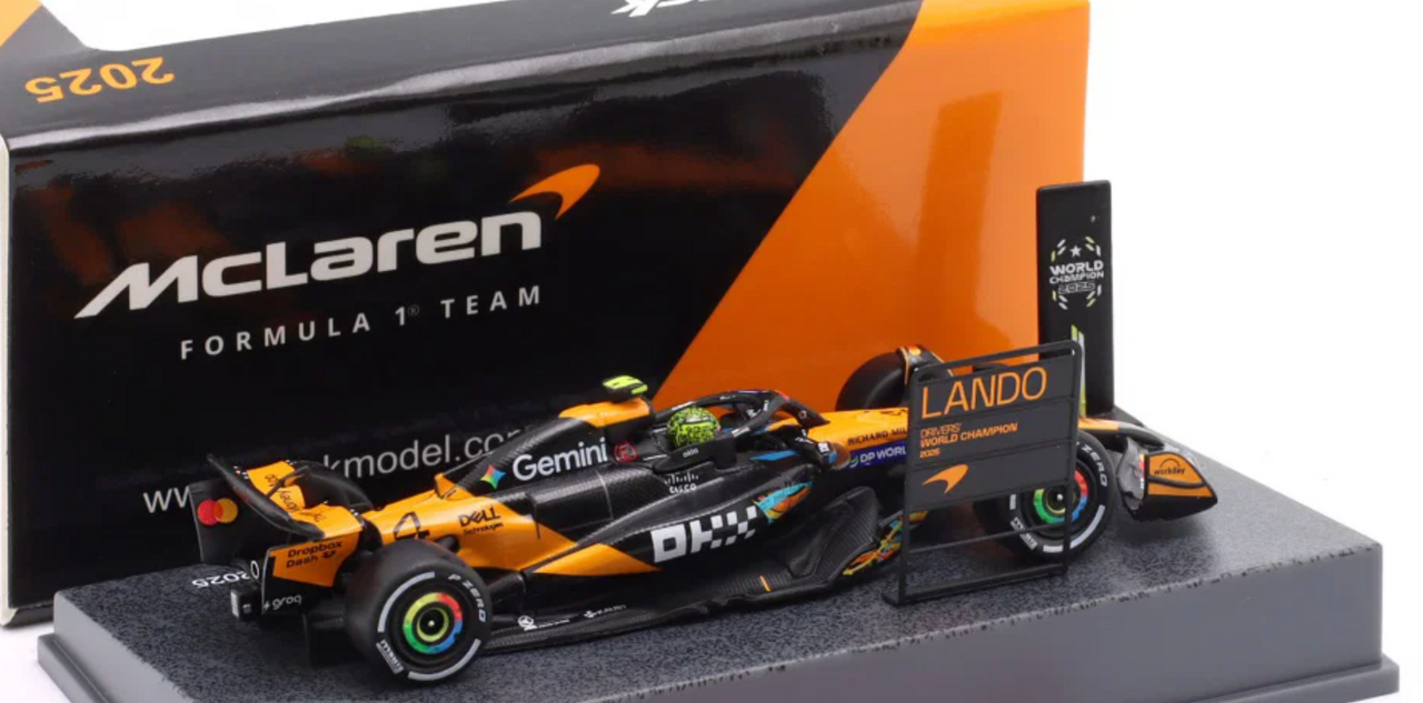 1/64 Spark 2025 Formula 1 Abu Dhabi GP 3rd Place Mclaren MCL39 #4 Lando Norris 2025 F1 World Champion Car Model with Pit Board