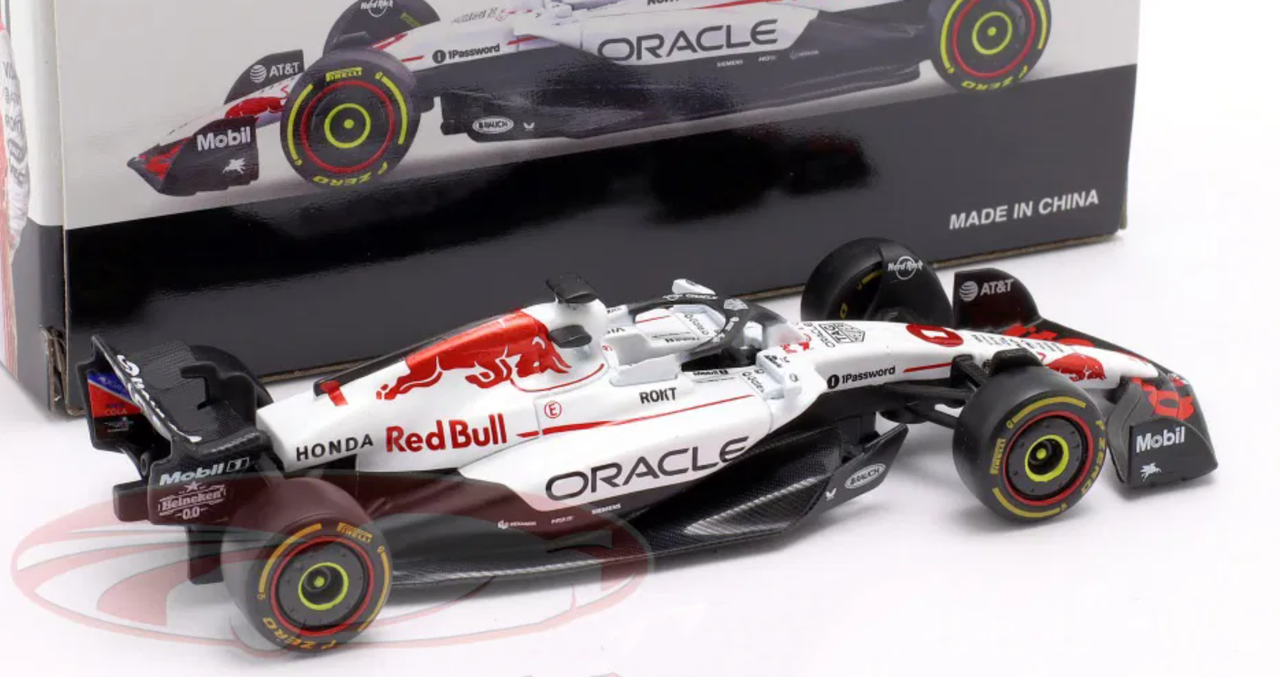 1/43 BBurago 2025 Formula 1 Max Verstappen Red Bull RB21 #1 Winner Japanese GP Car Model
