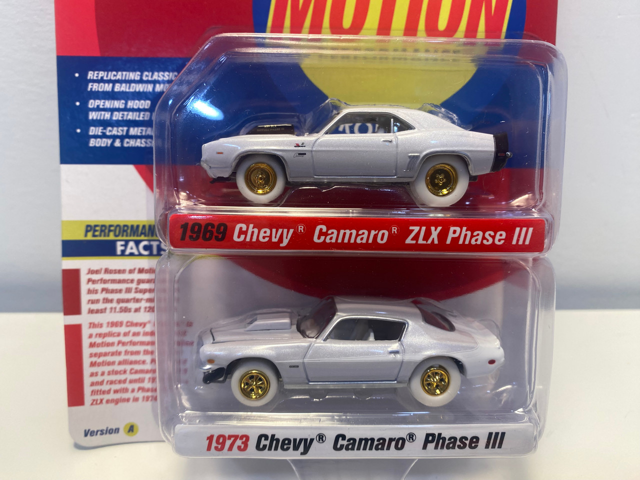 CHASE CAR 1/64 Johnny Lightning 2-Car Set 1969 Chevrolet Camaro ZLX Phase III Hugger & 1973 Chevrolet Camaro Phase III Diecast Car Models