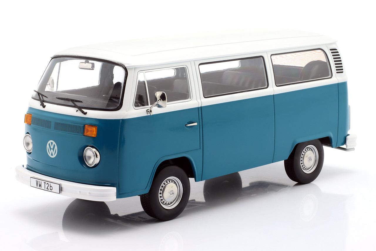 1/18 KK-Scale 1972 Volkswagen VW T2b Bus (Blue & White) Diecast Car Model
