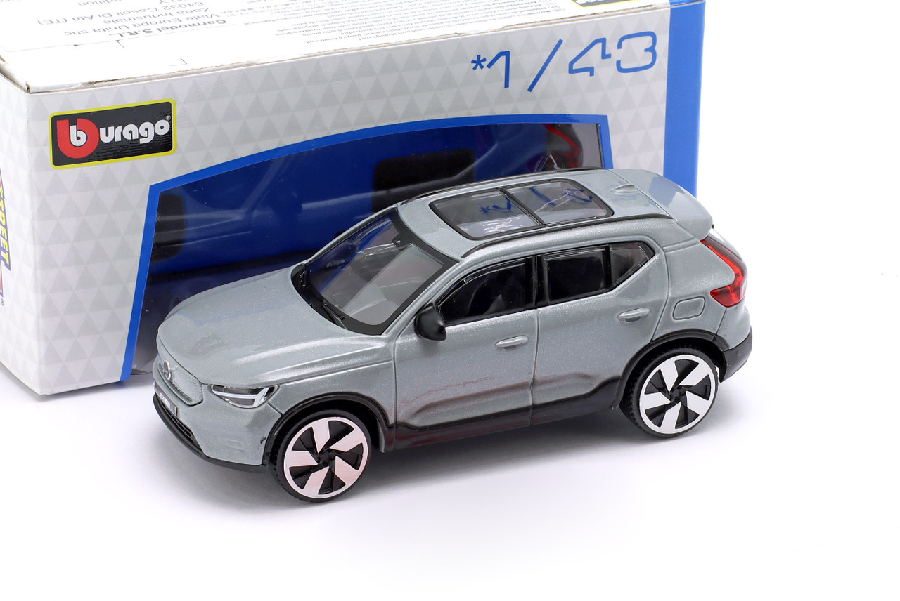 1/43 BBurago 2023 Volvo XC40 (Grey) Diecast Car Model