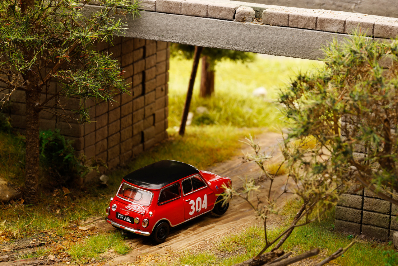 1/64 GCD Mini Cooper #304 (Red) Diecast Car Model - LIVECARMODEL.com