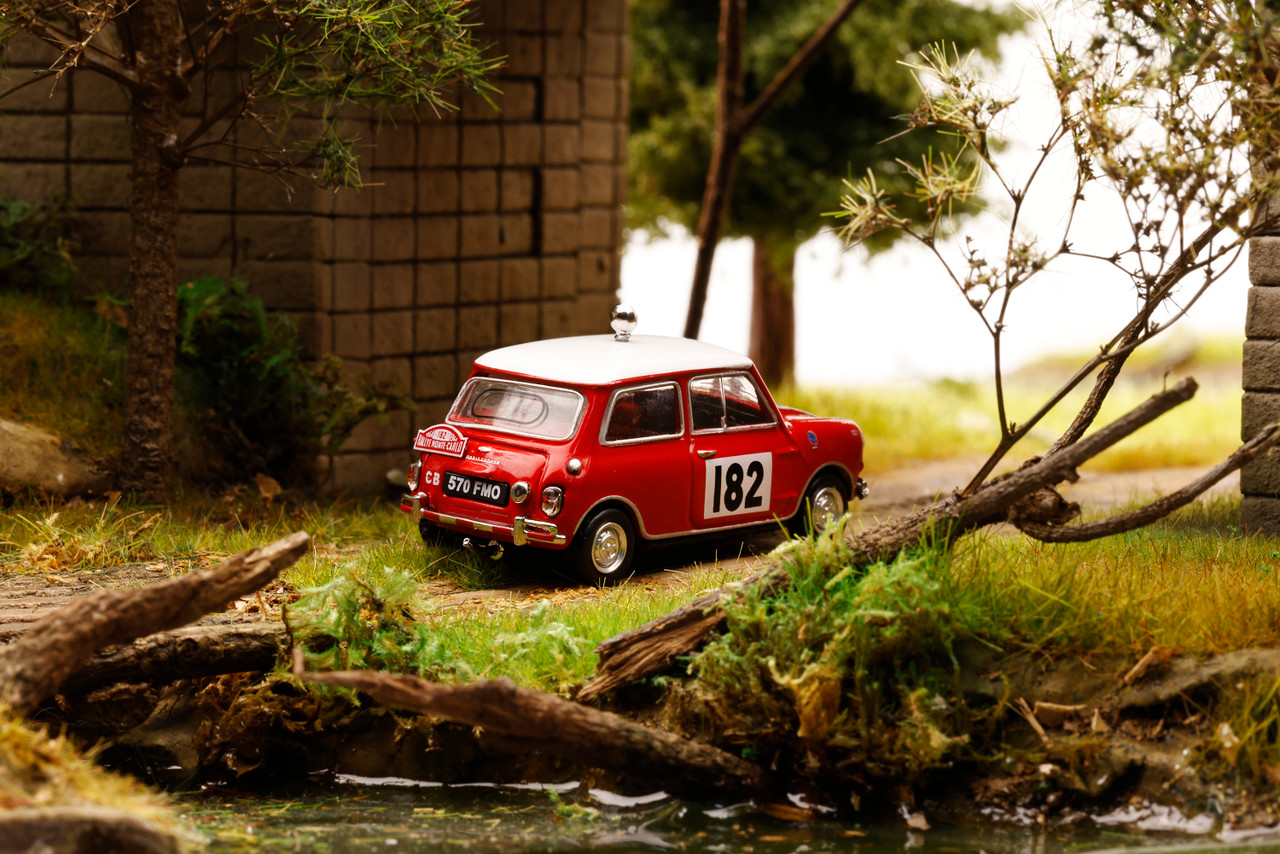1/64 GCD Mini Cooper #182 (Red) Diecast Car Model - LIVECARMODEL.com