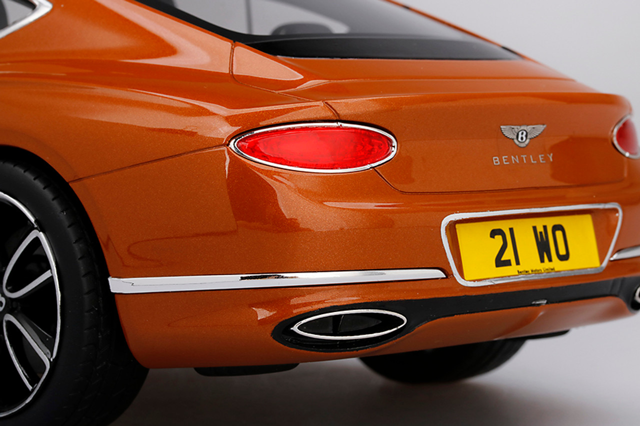 TOP SPEED ベントレー ニューコンチネンタル GT 1/18 1/18 Top Speed Bentley Continental GT (Orange Flame) Resin