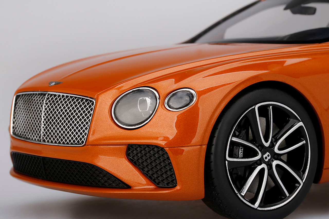 TOP SPEED ベントレー ニューコンチネンタル GT 1/18 1/18 Top Speed Bentley Continental GT (Orange Flame) Resin