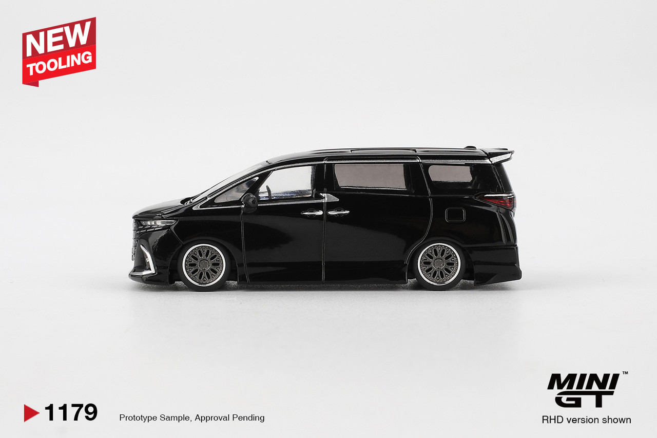 1/64 Mini GT Toyota Alphard 40 KUHL Black Diecast Car Model
