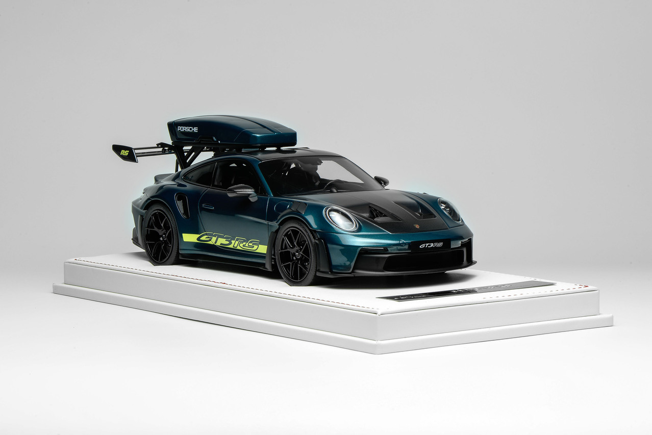 1/18 Ivy Merit Porsche 911 (992) GT3 RS (PTS Porsche Racing Green