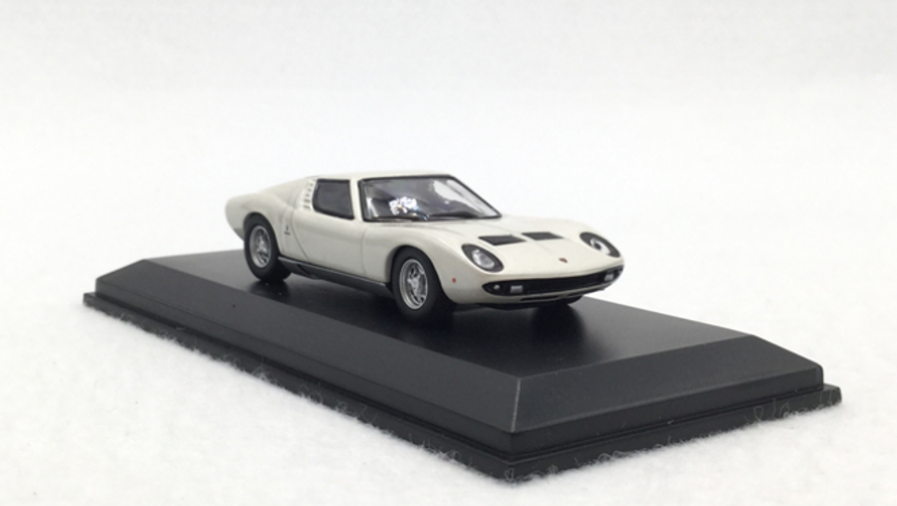 1/64 Kyosho  Lamborghini Miura P400 (White) Diecast Car Model