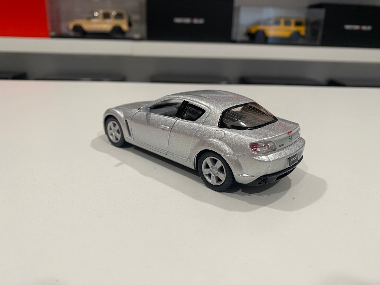 1/36 Kinsmart Mazda RX-8 RX8 (Silver) Pull Back Toy Car Model (New no retail box)