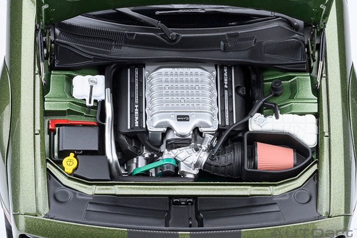 1/18 AUTOart 2022 Dodge Challenger SRT Jailbreak (F8 Green) Car Model