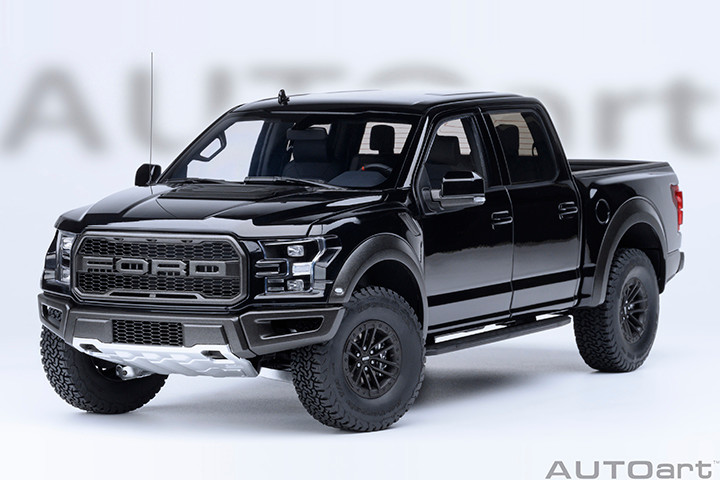 1/18 AUTOart 2019 Ford F-150 Raptor Supercrew (Agate Black) Car Model