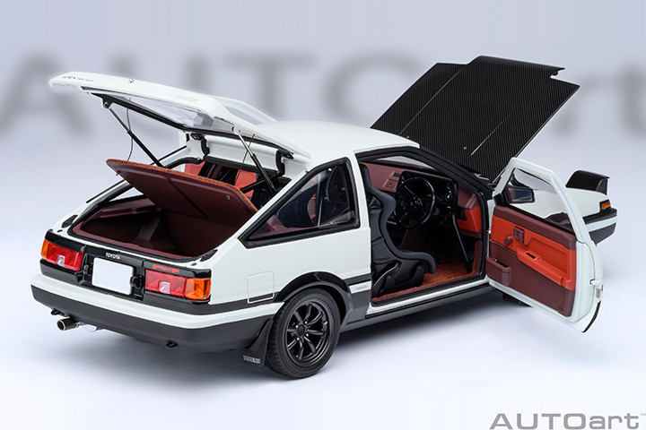 自動車 AUTOart TRUENO PROJECTD FINAL VERSION 1/18 AUTOart Toyota Sprinter Trueno (AE86) “Initial D” Project D
