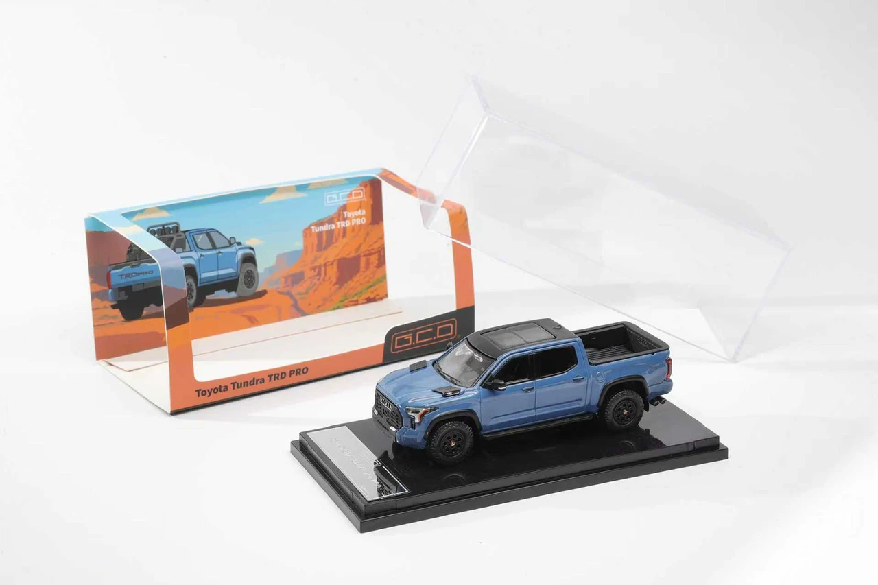 1/64 GCD Toyota Tundra (Blue) Diecast Car Model - LIVECARMODEL.com