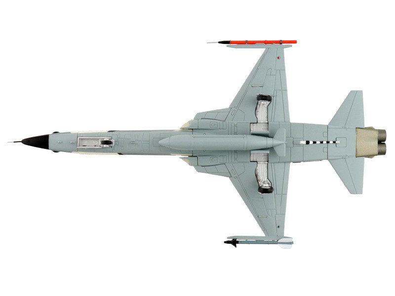 Northrop F-5F Tiger II Aircraft "810834 Franken Tiger VFC-111 Sundowners" (2023) United States Navy "Air Power Series" 1/72 Diecast Model by Hobby Master