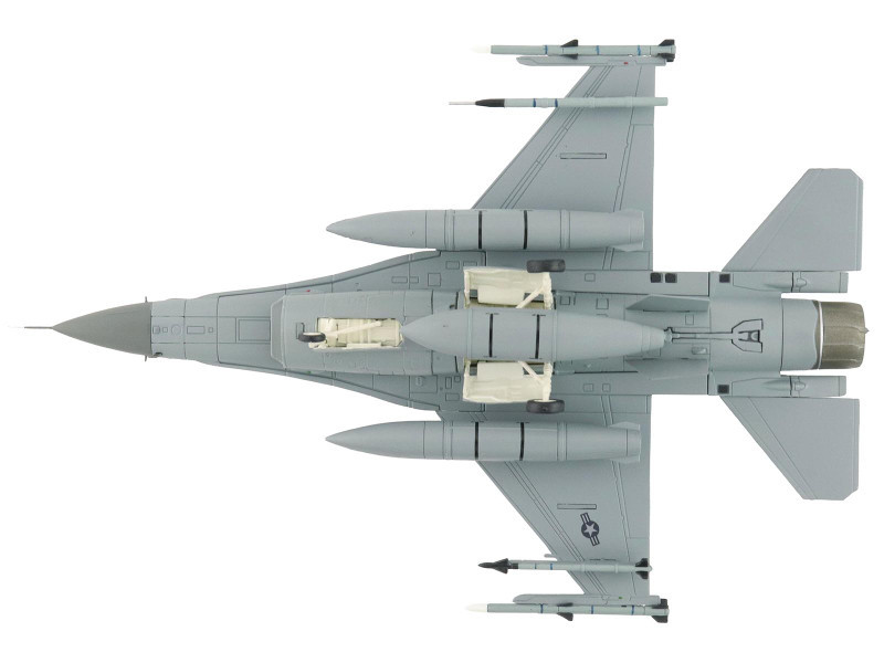 Lockheed F-16D Fighting Falcon Fighter Aircraft "85-1572 Edwards Air Force Base" (2024) United States Air Force "Air Power Series" 1/72 Diecast Model by Hobby Master