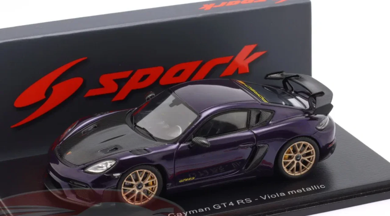 1/43 Spark Porsche Cayman GT4 RS (Viola Metallic Purple) Car Model