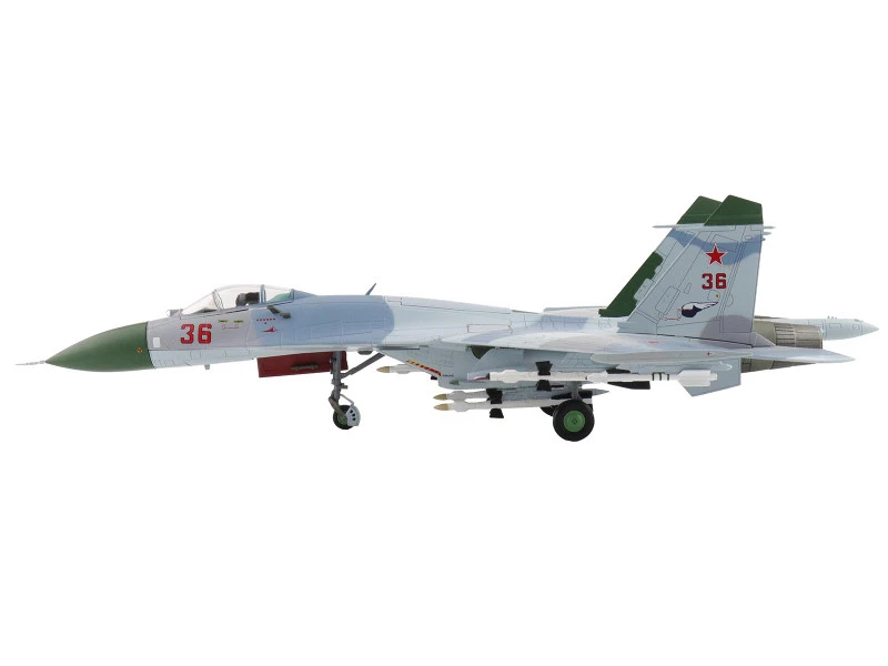 Sukhoi Su-27 Flanker-B Fighter Aircraft "Red 36 Barents Sea 941st IAP" (1987) Soviet Air Force "Air Power Series" 1/72 Diecast Model by Hobby Master