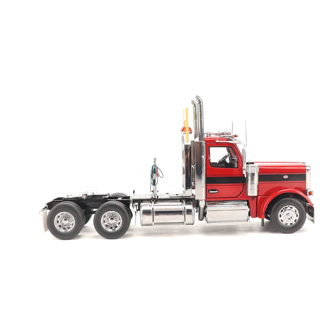 1/32 Diecast Masters Peterbilt Model 589 131-inches-BBC Day-Cab Tandem-Axle Truck Tractor (Legendary-Red color) Diecast Model