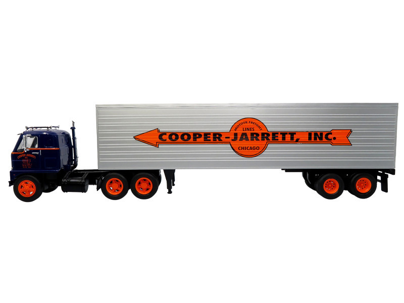 赤石 1959 International DCOF-405 Truck with Box Trailer 