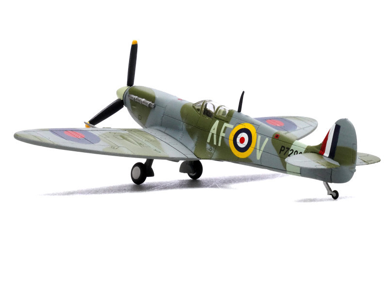 Supermarine Spitfire Mk IIa Fighter Aircraft "P7290 Air Fighting Development Unit RAF Duxford" (1942) Royal Air Force 1/72 Diecast Model by Legion