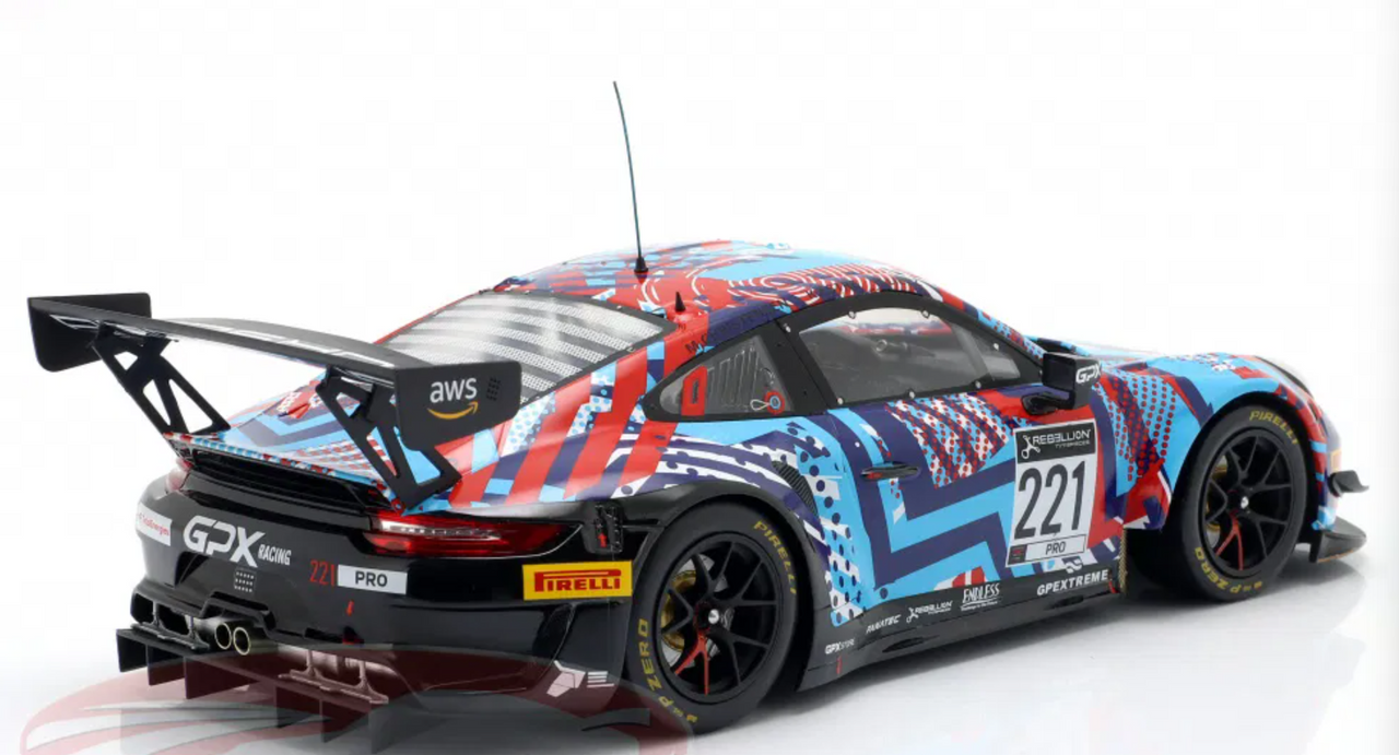 1/18 Ixo 2022 Porsche 911 GT3 R #221 Test Days 24h Spa GPX Martini Racing Richard Lietz, Michael Christensen, Kevin Estre Diecast Car Model