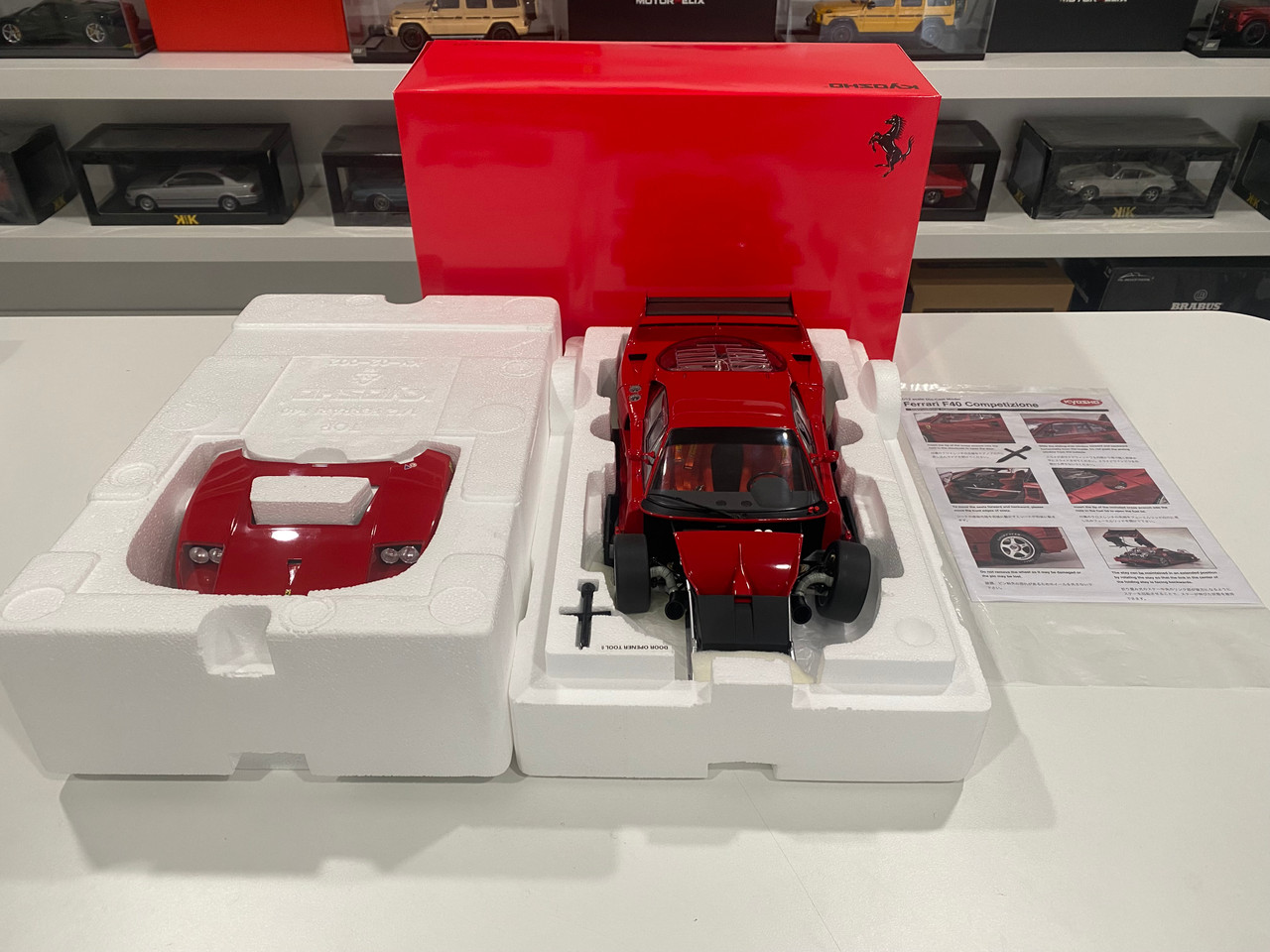 AS-IS 1 BROKEN SUSPENSION 1/12 Kyosho 1989 Ferrari F40 Competizione (Red) Diecast Car Model