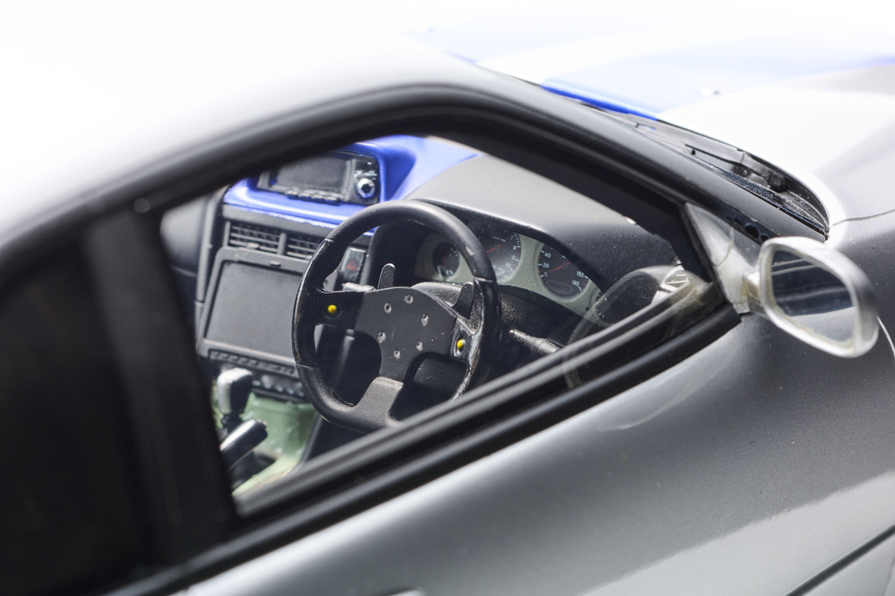 1/12 Kyosho 2001 Nissan Skyline R34 (Blue & Silver) 
