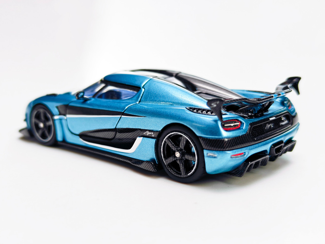 1/64 Frontiart Koenigsegg Agera S+ Medusa 7098 Blue Diecast Car