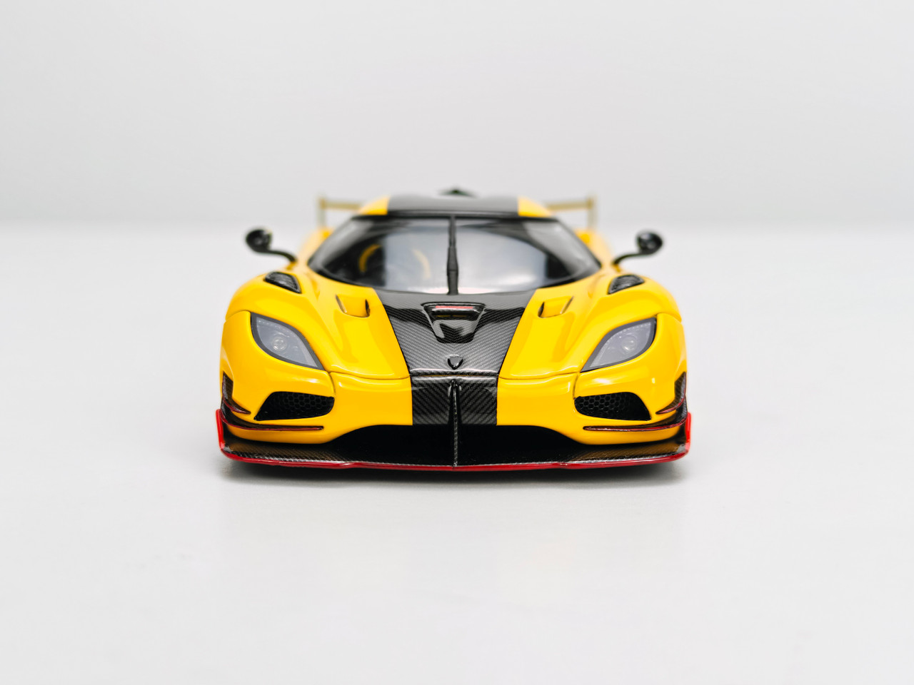 1/43 Frontiart Koenigsegg Agera RS "ML" Loke Yellow Car Model Limited 199 Pieces
