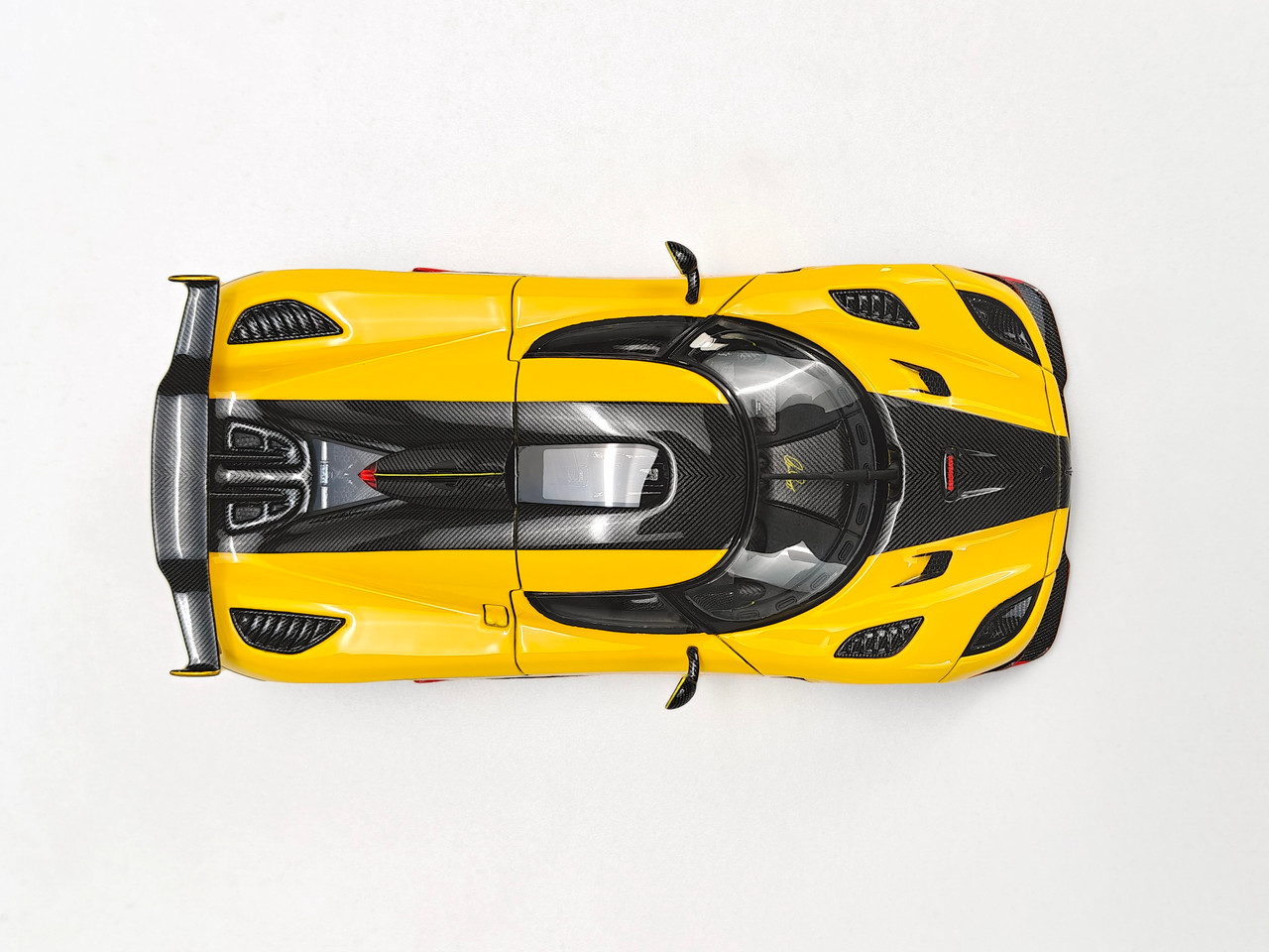 1/43 Frontiart Koenigsegg Agera RS 