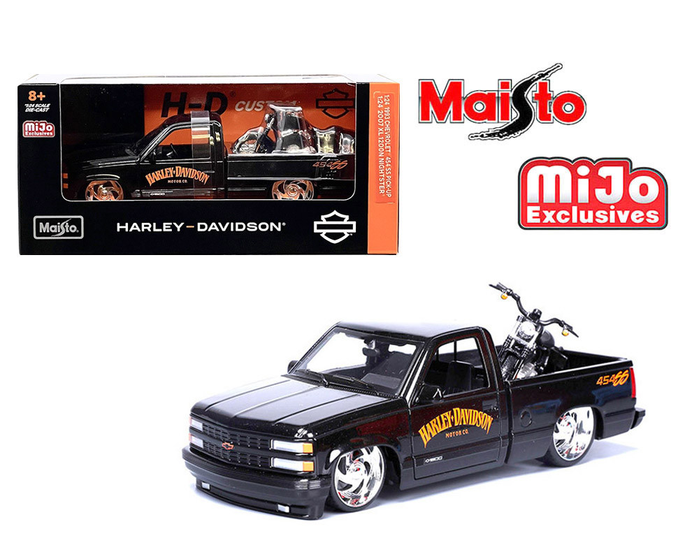 1/24 Maisto 1993 Chevrolet 454SS Pick-Up & 2007 XL 1200N Nightster