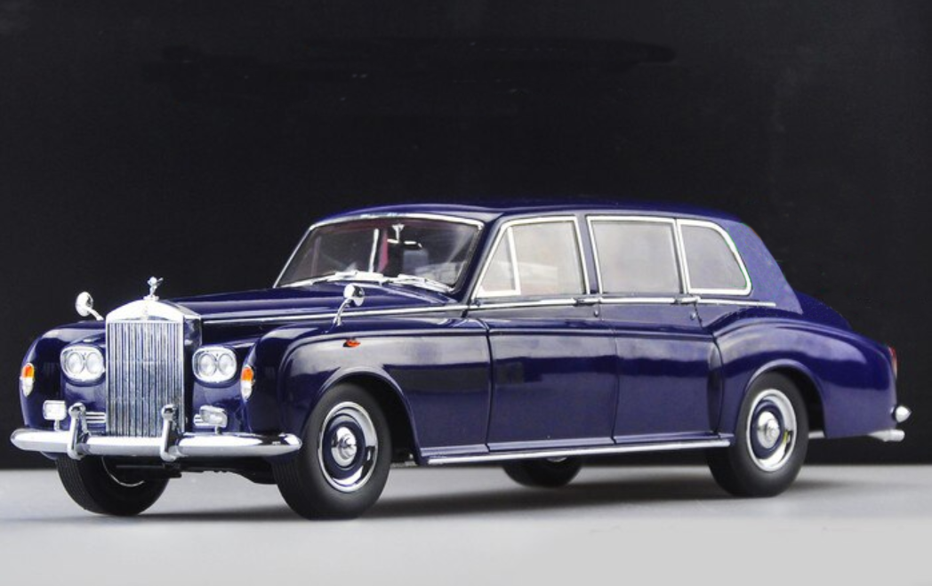 1/18 Dealer Edition 1967 RollsRoyce Phantom VI Hardtop (Blue) Diecast