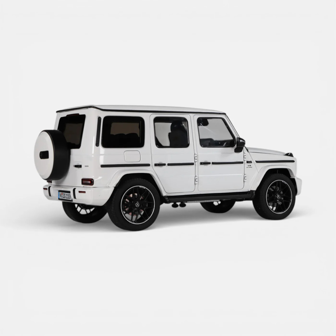 1/18 NZG 2025 Mercedes-AMG G63 AMG W465 4x4² Standard (Polar White