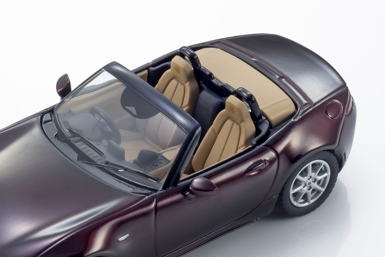 1/64 Kyosho Mazda MX-5 Miata Roadster 35th Anniversary (Red) Car