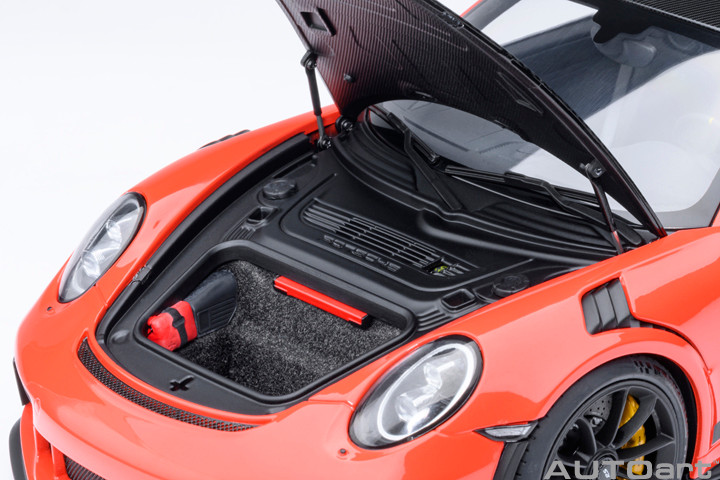 1/18 AUTOart Porsche 911 (991.2) GT3 RS Weissach Package (Lava