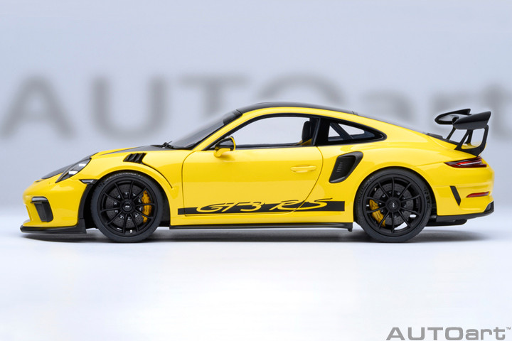 1/18 AUTOart Porsche 911 (991.2) GT3 RS Weissach Package (Racing Yellow) Car Model