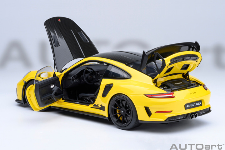 1/18 AUTOart Porsche 911 (991.2) GT3 RS Weissach Package (Racing