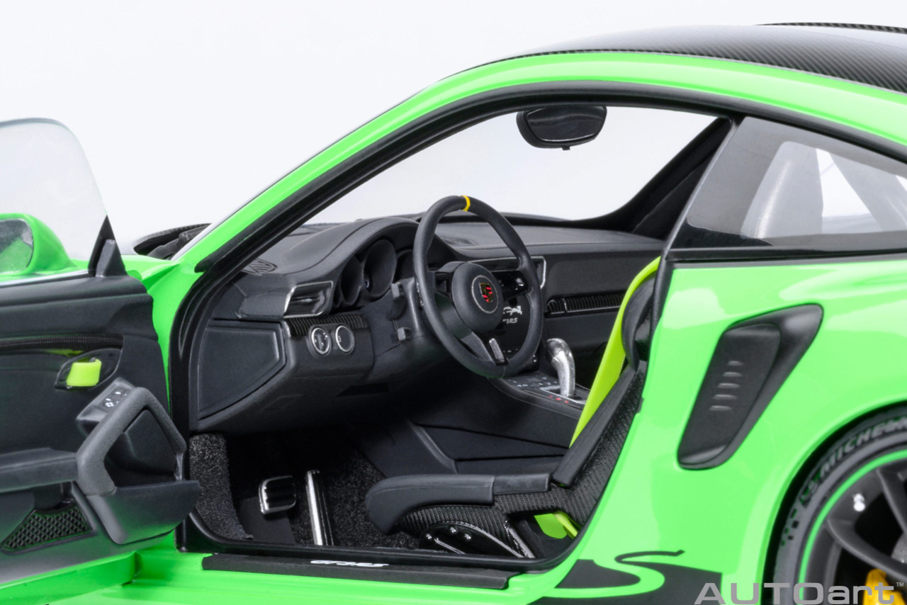 1/18 AUTOart Porsche 911 (991.2) GT3 RS Weissach Package (Lizard