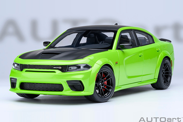 1/18 AUTOart Dodge Charger Scat Pack Widebody (Sublime Green) Car Model