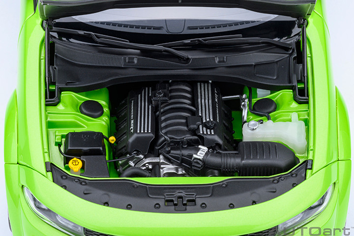 1/18 AUTOart Dodge Charger Scat Pack Widebody (Sublime Green) Car Model