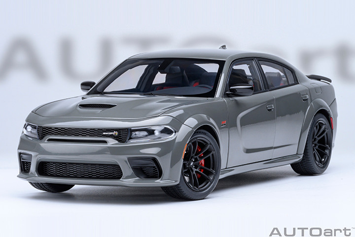 1/18 AUTOart Dodge Charger Scat Pack Widebody (Destroyer Grey) Car Model