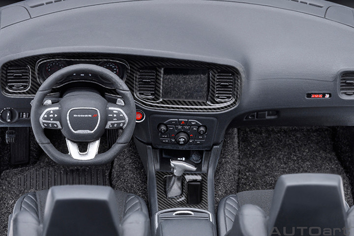 1/18 AUTOart Dodge Charger Scat Pack Widebody (Plum Crazy Purple) Car Model